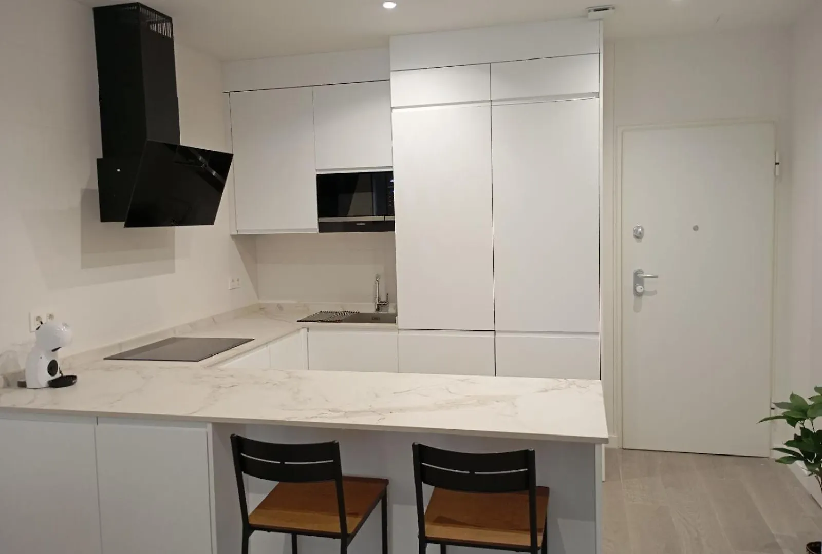 Apartamento Virgen Del Valle, Los Remedios, Junto Al Centro Y Triana, Sevilla